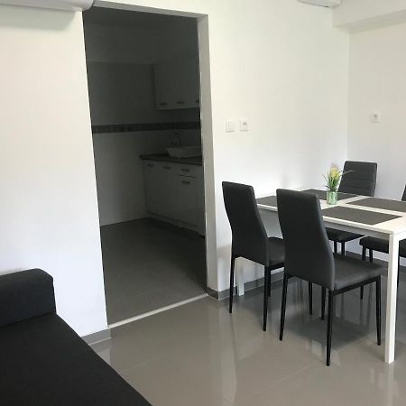 Tisza Gyongye Apartmanhaz Apartment Szeged Luaran gambar