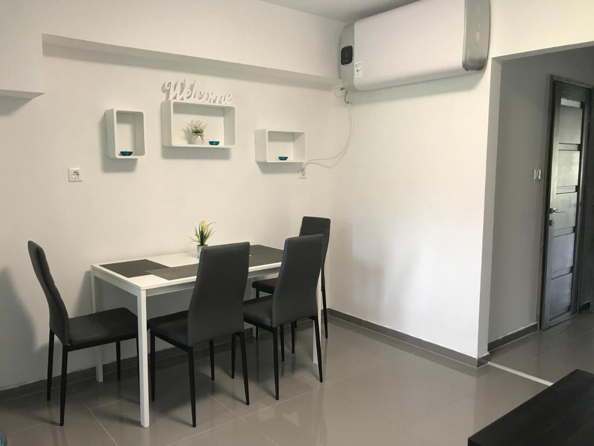 Tisza Gyongye Apartmanhaz Apartment Szeged Luaran gambar
