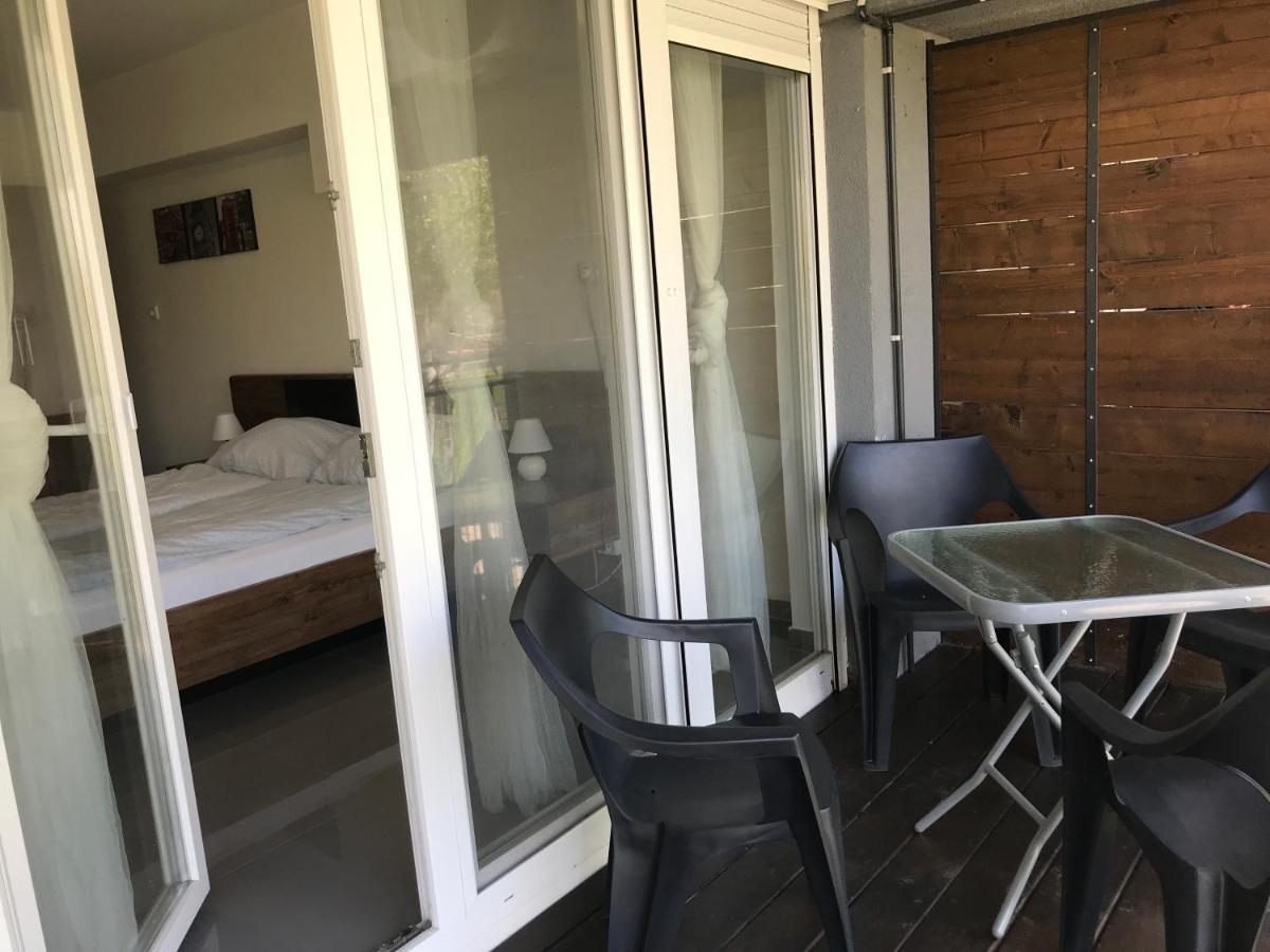 Tisza Gyongye Apartmanhaz Apartment Szeged Luaran gambar