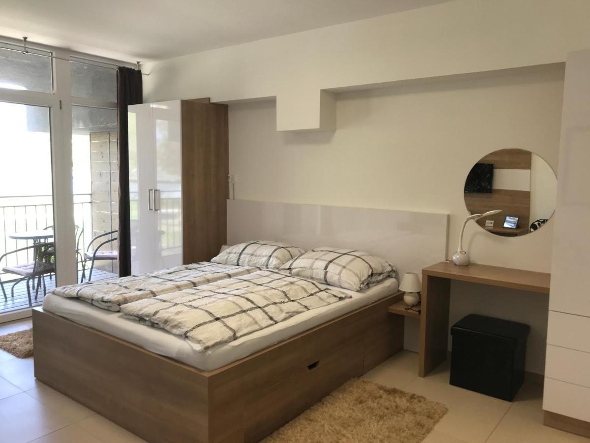 Tisza Gyongye Apartmanhaz Apartment Szeged Luaran gambar
