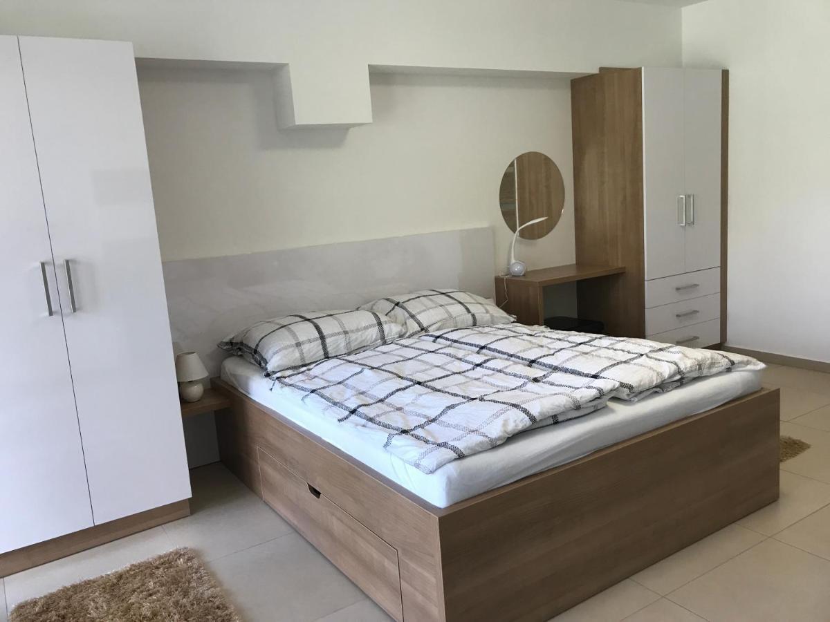 Tisza Gyongye Apartmanhaz Apartment Szeged Luaran gambar