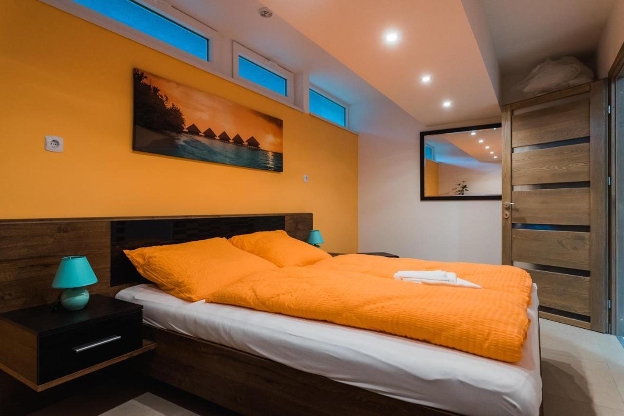 Tisza Gyongye Apartmanhaz Apartment Szeged Luaran gambar