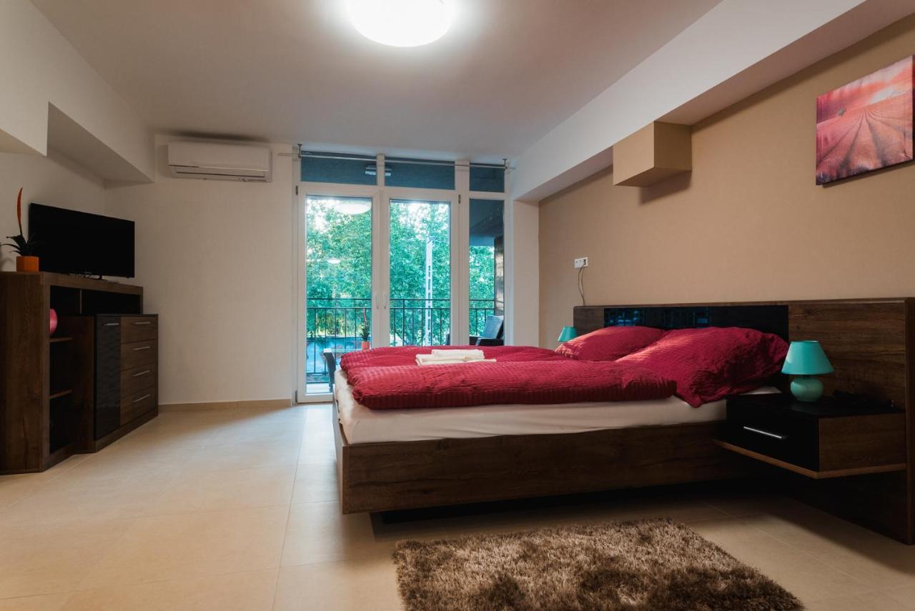 Tisza Gyongye Apartmanhaz Apartment Szeged Luaran gambar